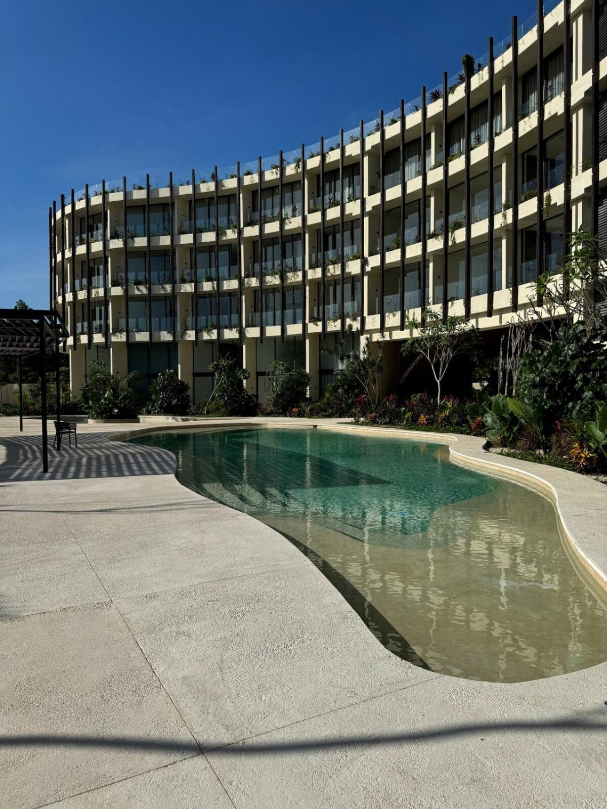 Luxurious Mistiq Gardensii Pool Beachclub Apartamento